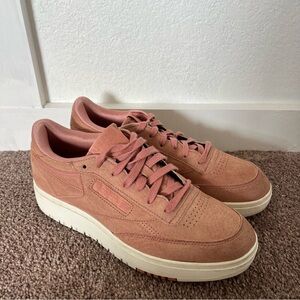 Reebok Women's 10 Suede Sneakers